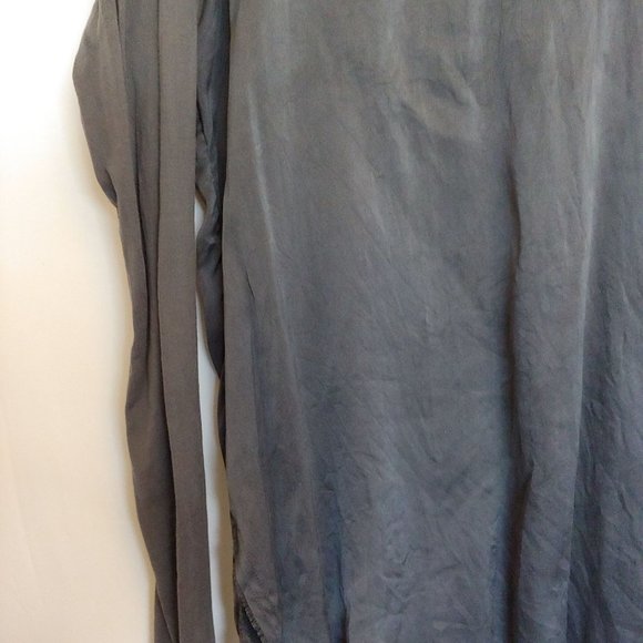 Go Silk 100% gray black silk long sleeve raw hem v-neck tunic medium - Picture 6 of 11